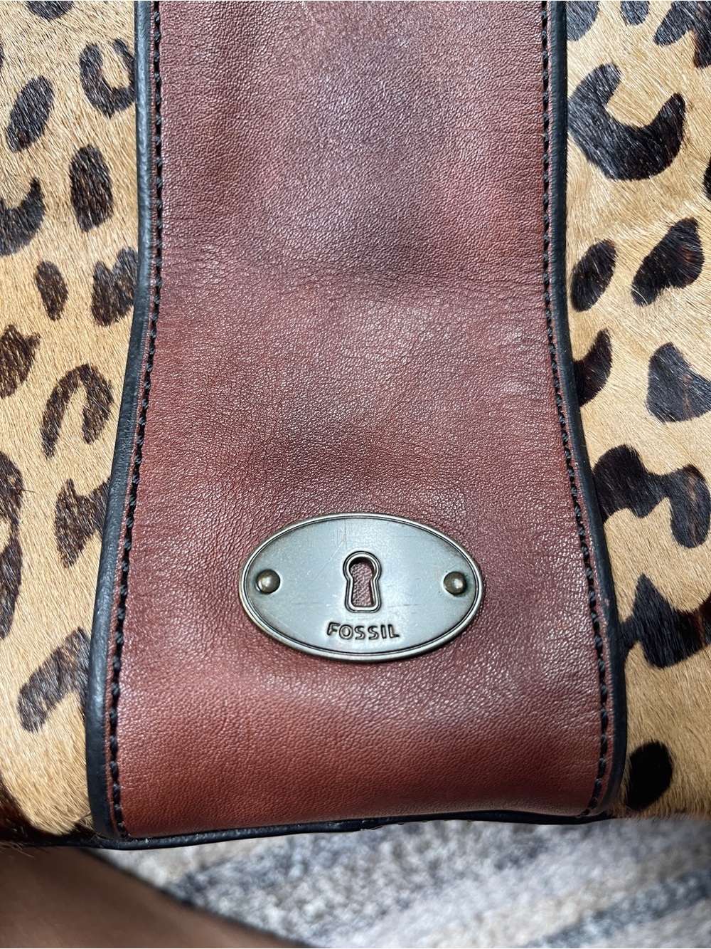 Fossil Leather and Leopard Print Tote Bag - Picture 5 of 8